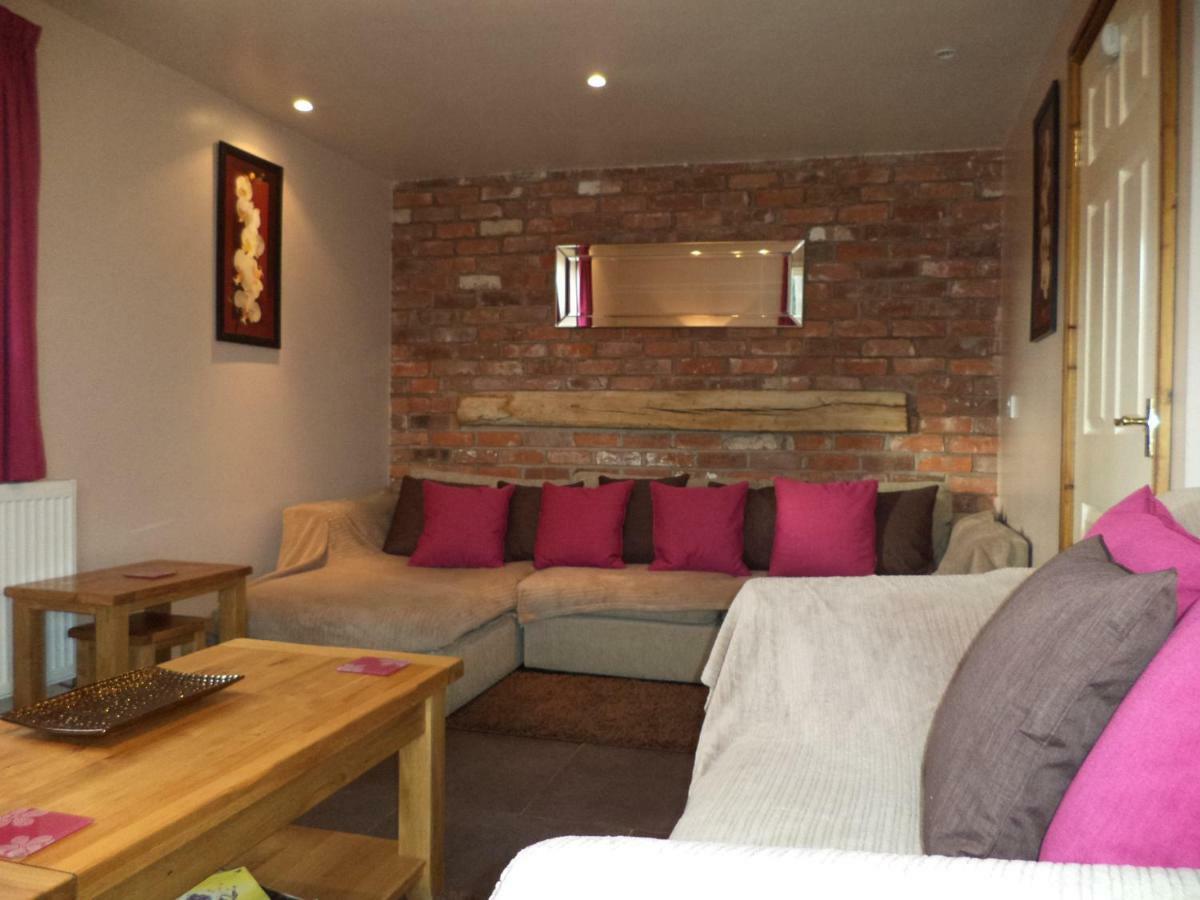 Lapwing Cottage Stoke-on-Trent Екстериор снимка