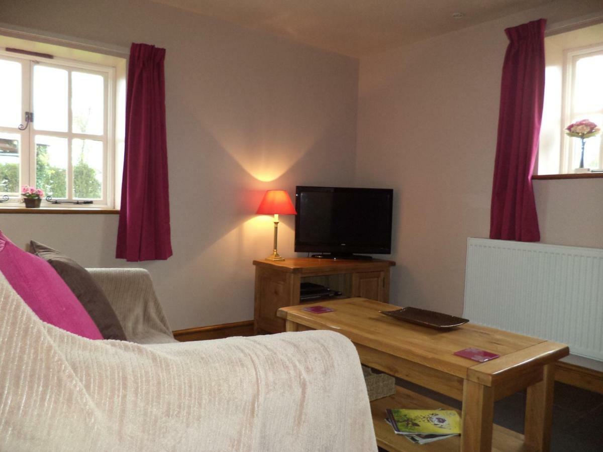 Lapwing Cottage Stoke-on-Trent Екстериор снимка